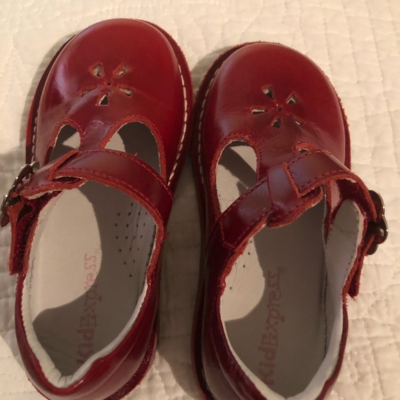 Kids Express shoes - Picture 2 of 4